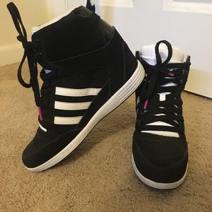 Adidas Sneaker Wedge women’s size 8